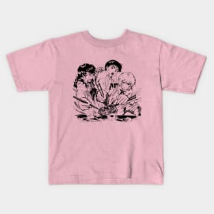 Misato,Pen Pen, Shinji and Rei eating meat Kids T-Shirt